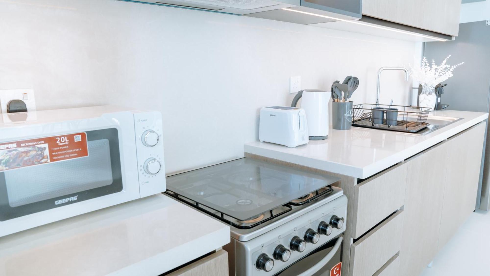 Modern 2br Near Mall & Burj Khalif Vakantiehuis *